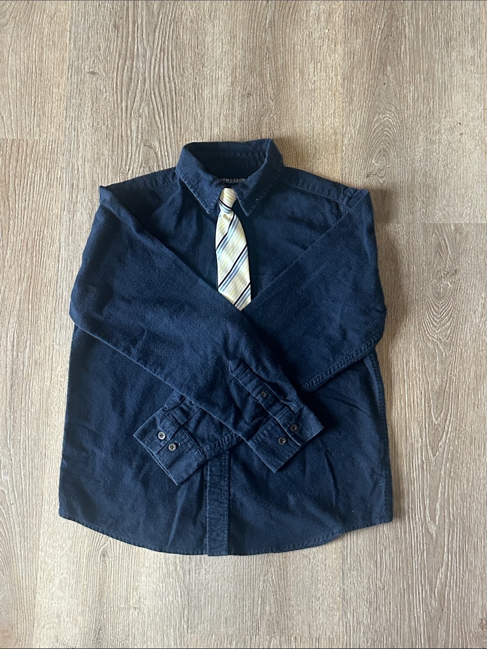 Faded Glory Navy Button-Down Shirt with Striped Yellow Tie